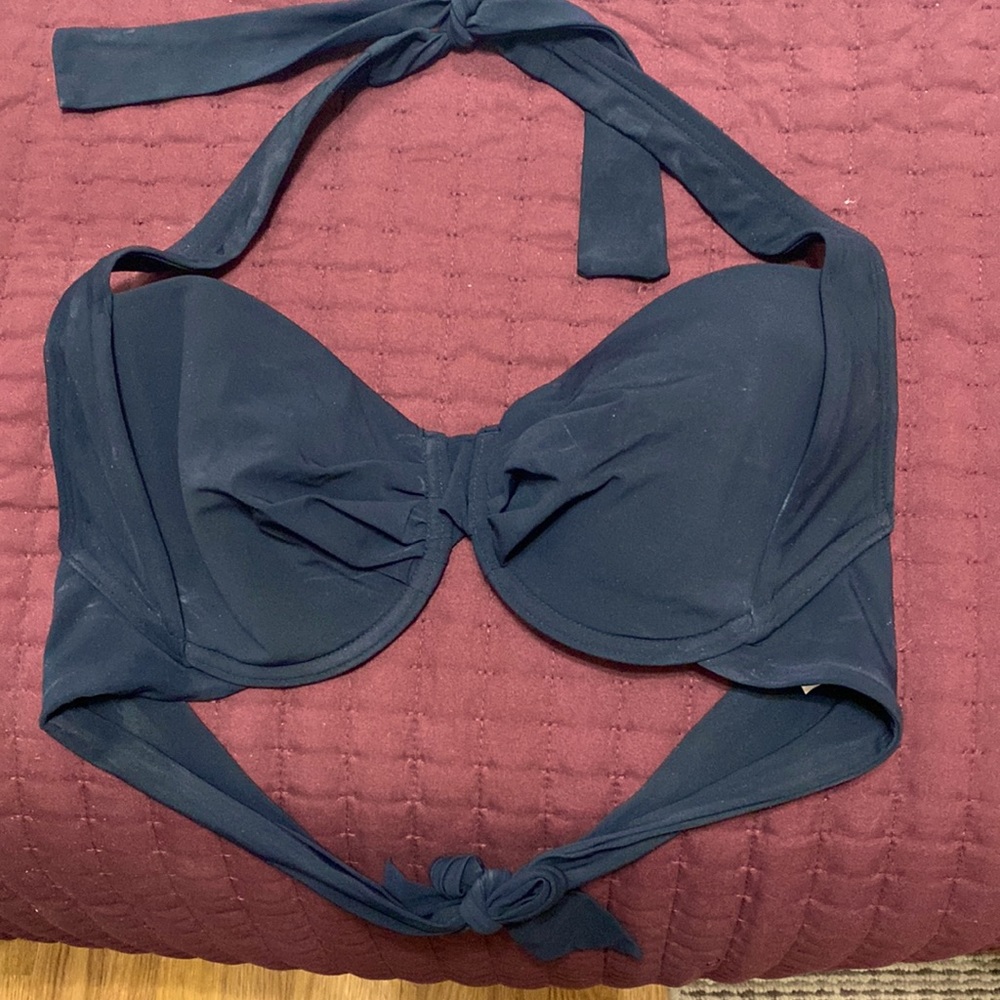 2Bamboo black bikini top only size S/M